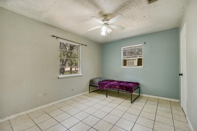 304 Lea LN, Wimberley, TX 78676