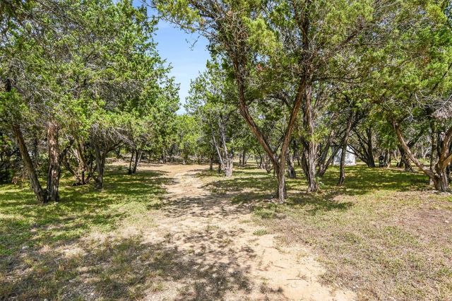 304 Lea LN, Wimberley, TX 78676