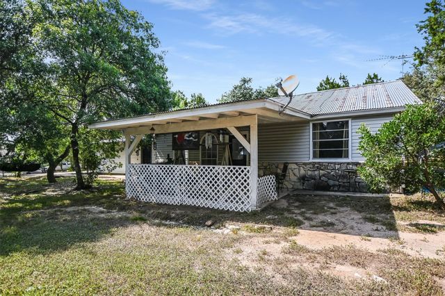 304 Lea LN, Wimberley, TX 78676