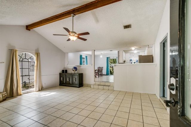 304 Lea LN, Wimberley, TX 78676
