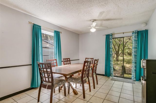 304 Lea LN, Wimberley, TX 78676