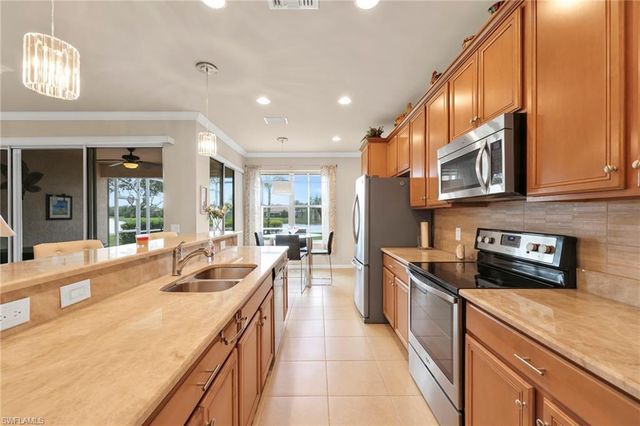 8419 Benelli CT, Naples, FL 34114