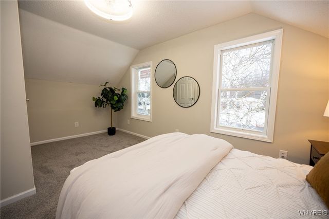 997 Ruie Road, North Tonawanda, NY 14120