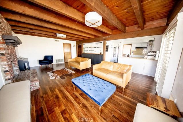 13685 Hidden Valley Road, Victorville, CA 92395