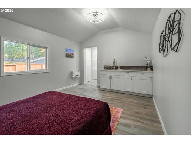3325 ARBOR Dr, West Linn, OR 97068