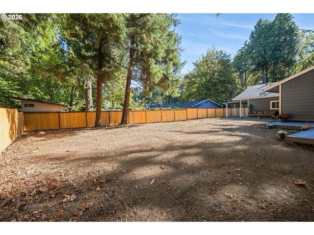 3325 ARBOR Dr, West Linn, OR 97068