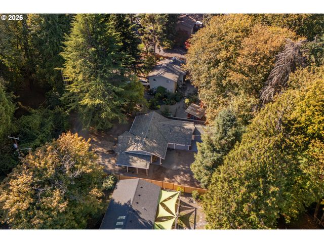 3325 ARBOR Dr, West Linn, OR 97068