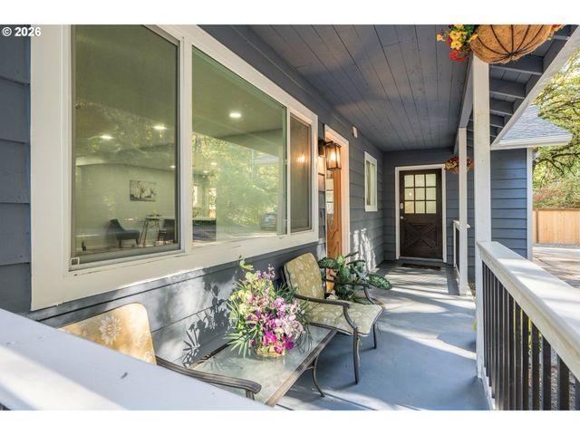 3325 ARBOR Dr, West Linn, OR 97068