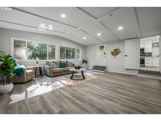 3325 ARBOR Dr, West Linn, OR 97068