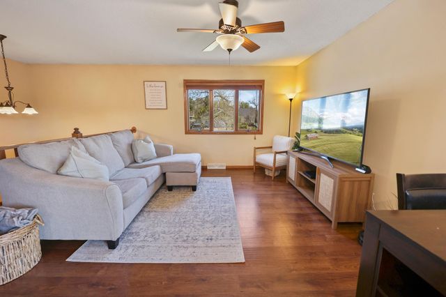 612 Watab Court, Sartell, MN 56377