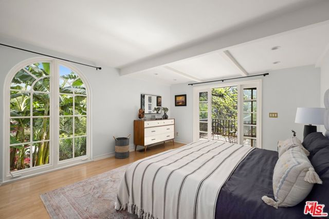 1470 Westerly Terrace, Los Angeles, CA 90026