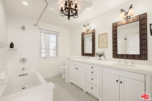 1470 Westerly Terrace, Los Angeles, CA 90026