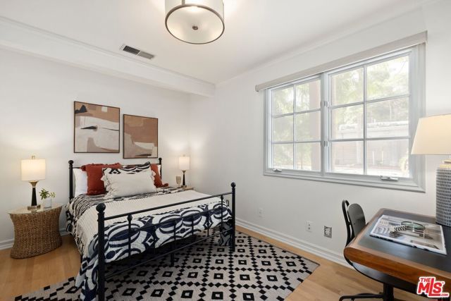 1470 Westerly Terrace, Los Angeles, CA 90026