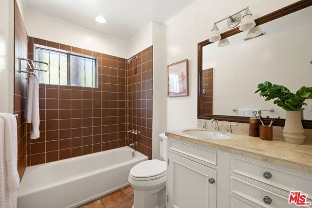 1470 Westerly Terrace, Los Angeles, CA 90026