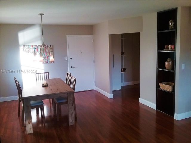 401 Golden Isles Dr 208, Hallandale Beach, FL 33009