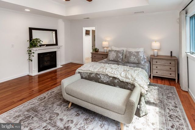 102 LINDBERGH RD, Hopewell, NJ 08525