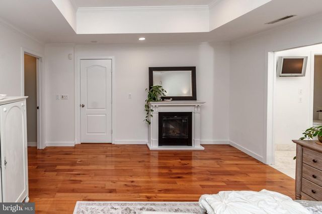 102 LINDBERGH RD, Hopewell, NJ 08525