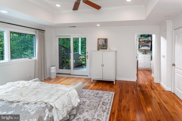 102 LINDBERGH RD, Hopewell, NJ 08525