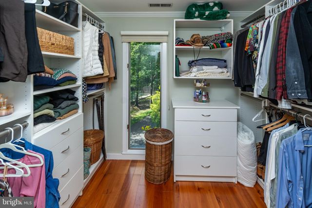 102 LINDBERGH RD, Hopewell, NJ 08525