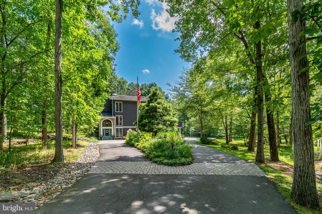 102 LINDBERGH RD, HOPEWELL, NJ 08525 — photo 3