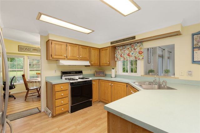 95 Lear Drive, Coventry, RI 02816