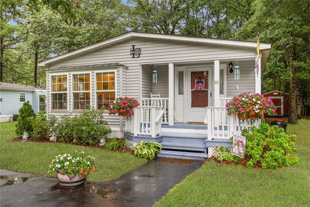 95 Lear Drive, Coventry, RI 02816