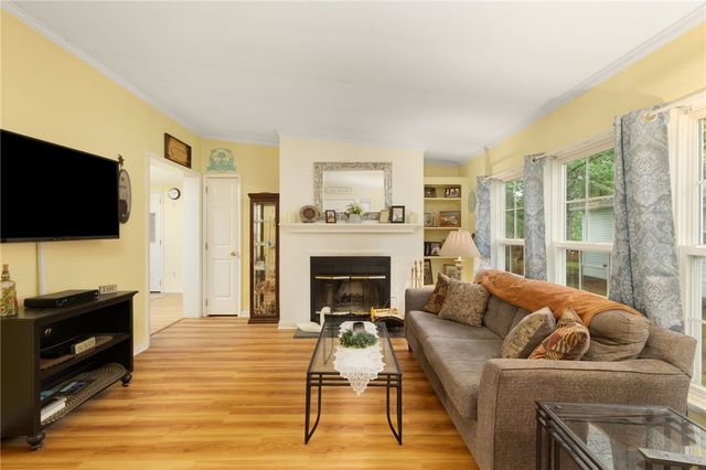 95 Lear Drive, Coventry, RI 02816