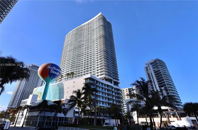 4111 S Ocean Dr UPH8, Hollywood, FL 33019