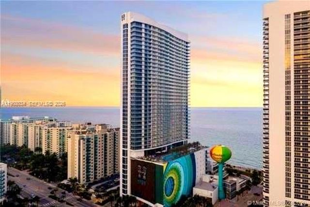 4111 S Ocean Dr UPH8, Hollywood, FL 33019