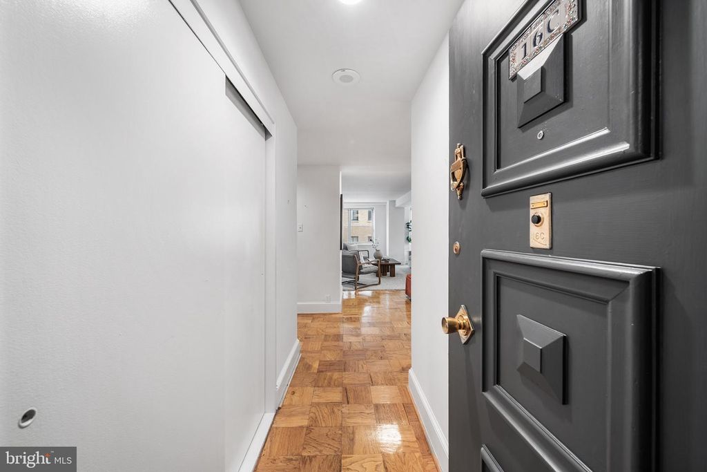 220 W RITTENHOUSE SQ #16C, PHILADELPHIA, PA 19103 — photo 2