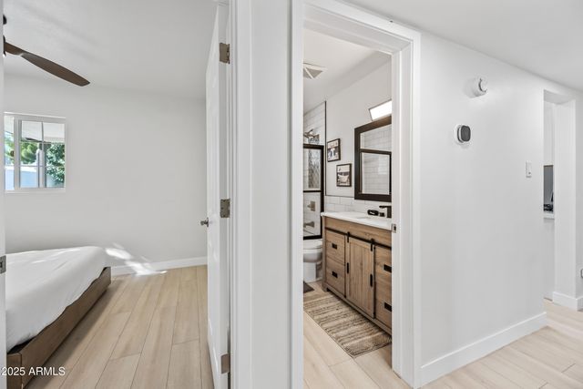 2452 E ELM Street, Phoenix, AZ 85016