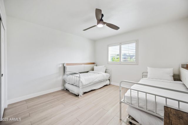 2452 E ELM Street, Phoenix, AZ 85016