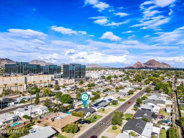 2452 E ELM Street, Phoenix, AZ 85016
