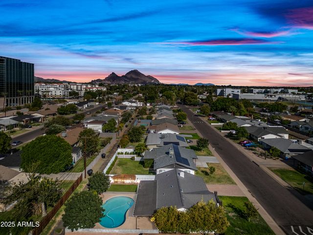 2452 E ELM Street, Phoenix, AZ 85016
