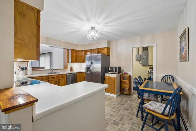 4674 SUNRISE AVE, Bensalem, PA 19020