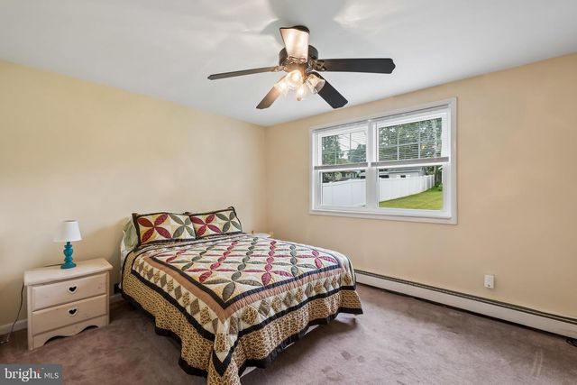 4674 SUNRISE AVE, Bensalem, PA 19020