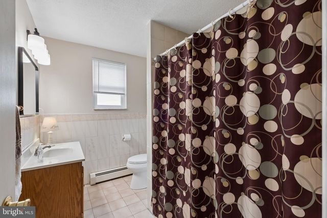 4674 SUNRISE AVE, Bensalem, PA 19020