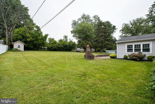 4674 SUNRISE AVE, Bensalem, PA 19020