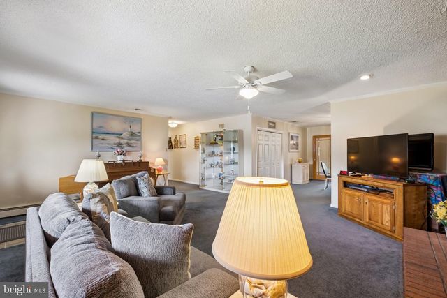4674 SUNRISE AVE, Bensalem, PA 19020