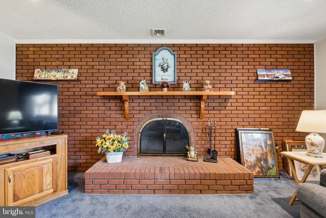 4674 SUNRISE AVE, Bensalem, PA 19020