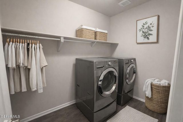 12452 KNIGHTSBRIDGE Drive, Horizon City, TX 79928