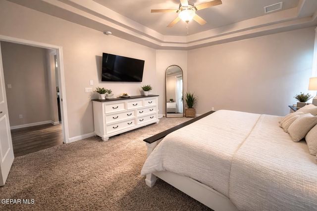 12452 KNIGHTSBRIDGE Drive, Horizon City, TX 79928