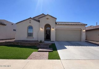 12452 KNIGHTSBRIDGE Drive, Horizon City, TX 79928