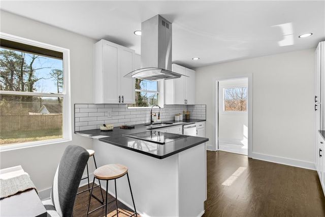 968 BRUCE Circle, Atlanta, GA 30316