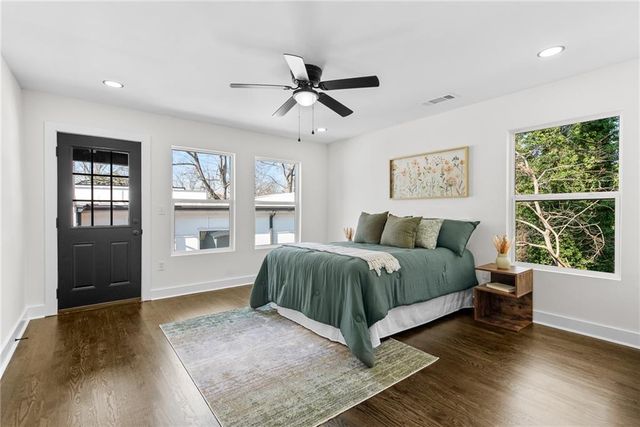 968 BRUCE Circle, Atlanta, GA 30316