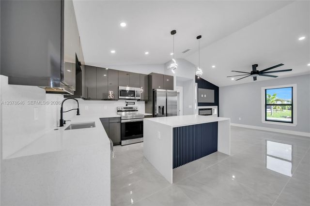 2021 NE 24th Terrace, Cape Coral, FL 33909