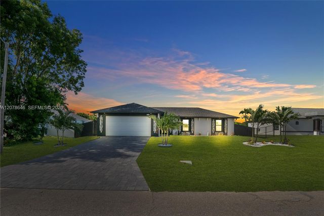 2021 NE 24th Terrace, Cape Coral, FL 33909