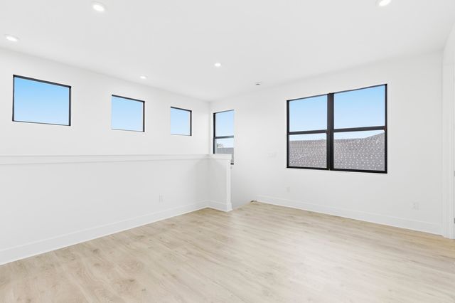 13921 Vivant Drive, Palm Beach Gardens, FL 33412