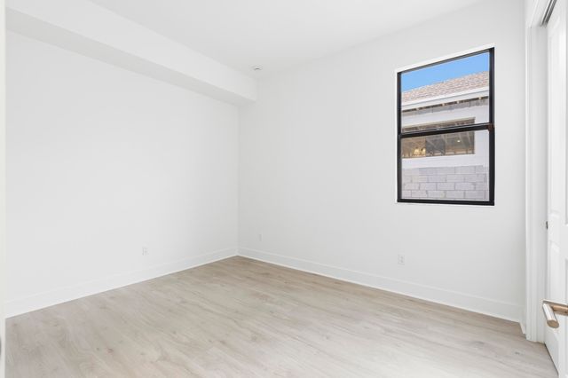 13921 Vivant Drive, Palm Beach Gardens, FL 33412