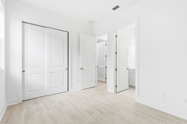 13921 Vivant Drive, Palm Beach Gardens, FL 33412